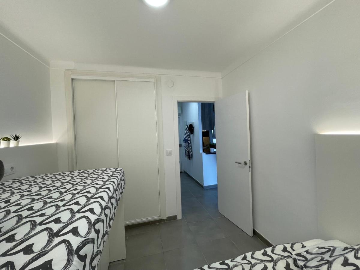 Overthesea - Pueblecito Apartment Росас Экстерьер фото